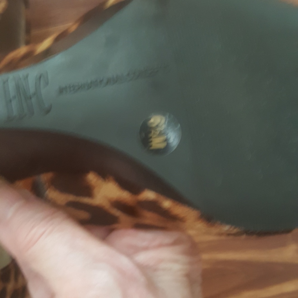 Inc Intl Concepts 3" Wedge Peep Toe - image 5